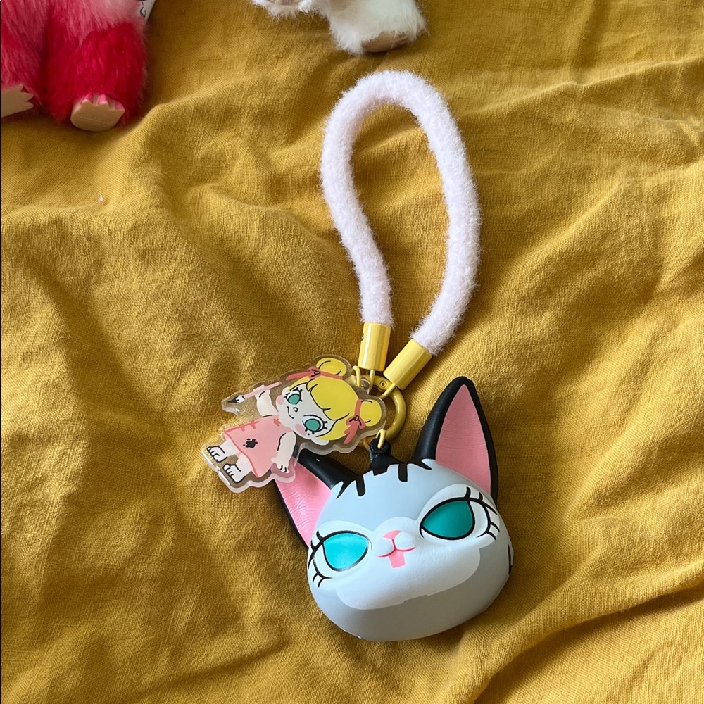 Molly Bag Charm Furry brush